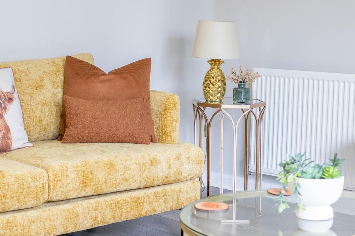 Spacious 3 Bed House In Falkirk Polmont ภายนอก รูปภาพ