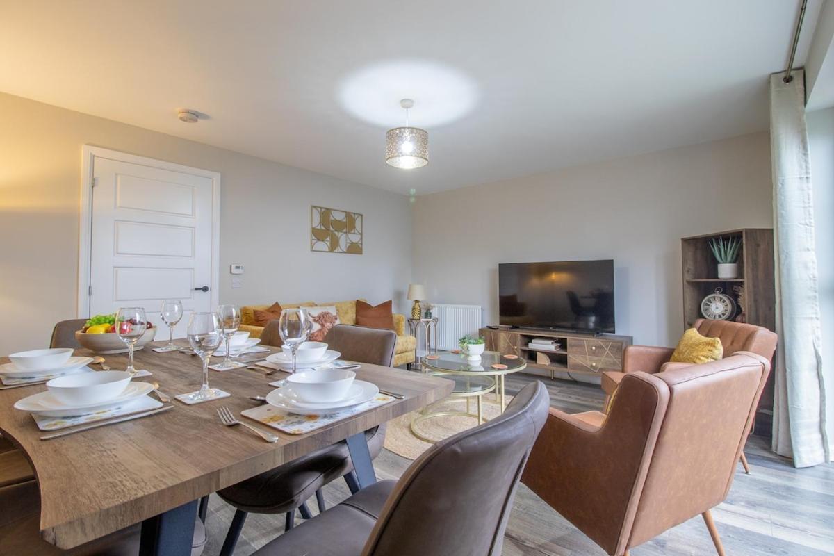 Spacious 3 Bed House In Falkirk Polmont ภายนอก รูปภาพ